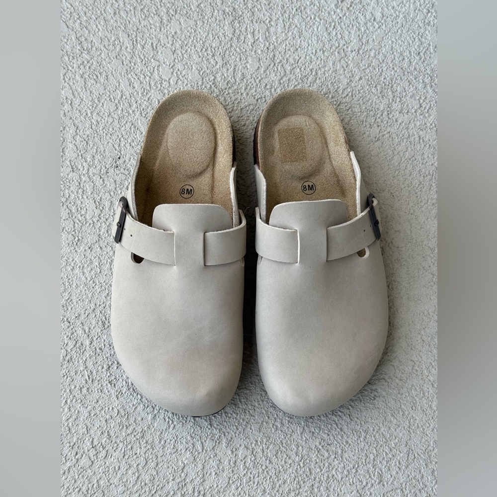 CUSHIONAIRE Hana Cork Footbed Womens Clogs Comfortable Vegan Suede Clogs  8 - Picture 4 of 12